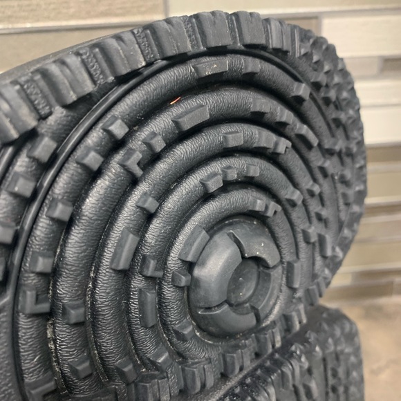 Nike LF1 Lunar Sneaker Boots Like New - Picture 6 of 7